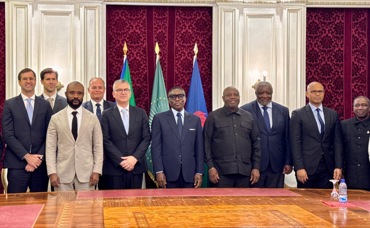 Guinea Ecuatorial firma acuerdo con GALP para explorar 3 bloques petroleros