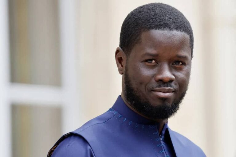 El presidente de Senegal asume la presidencia de la CEDEAO con el reto de reforzar la integración y afrontar la crisis regional